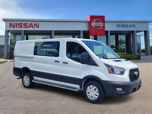 Used 2024 Ford Transit 250 Low Roof w/ Exterior Upgrade Package RWD image 2