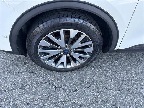 Certified 2020 Ford Escape Titanium image 13