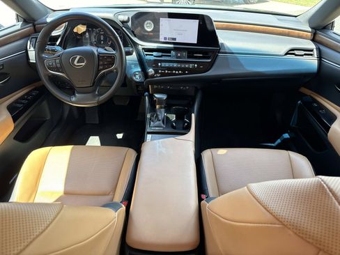 Used 2024 Lexus ES 350 w/ Premium Package FWD image 21