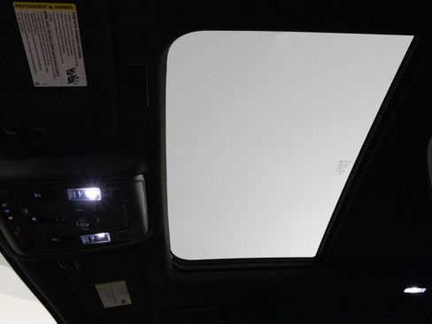 Certified 2025 Chevrolet Tahoe High Country w/ Sun And Tow Package image 30