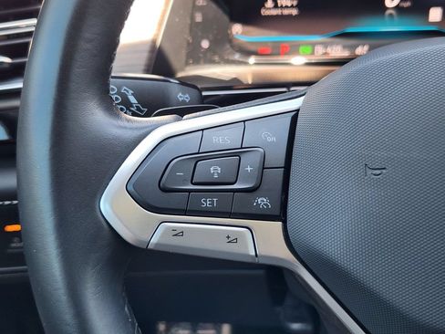 Used 2024 Volkswagen Atlas SEL Premium R-Line AWD/4WD image 18