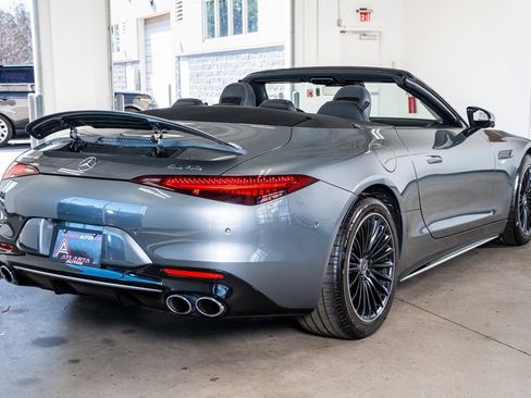 Used 2023 Mercedes-Benz SL 43 AMG SL 43 AMG image 6