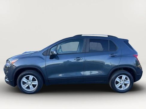 Used 2021 Chevrolet Trax LT AWD/4WD image 13