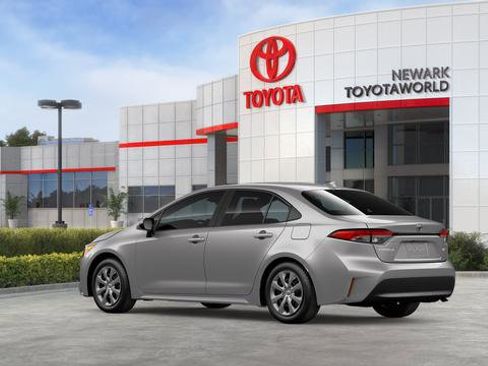 New 2026 Toyota Corolla LE FWD image 4