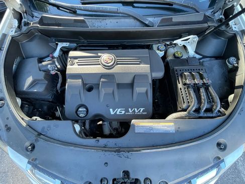 Used 2014 Cadillac SRX FWD image 30