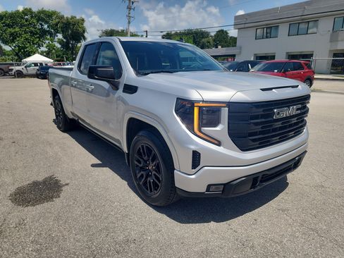 Used 2022 GMC Sierra 1500 Elevation RWD image 7