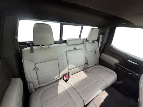 Used 2021 GMC Sierra 1500 SLT RWD image 17
