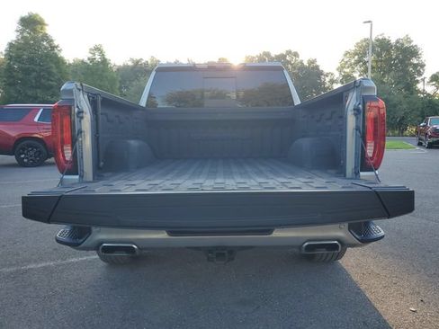 Used 2024 GMC Sierra 1500 Denali w/ Denali Reserve Package AWD/4WD image 9