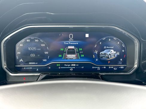 Certified 2023 Chevrolet Silverado 1500 High Country w/ High Country Premium Package AWD/4WD image 41