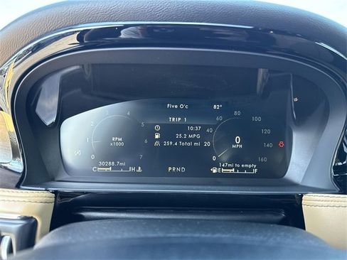 Used 2022 Lincoln Corsair Reserve w/ Elements Package image 39