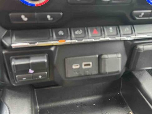 Used 2019 GMC Sierra 1500 Elevation w/ Elevation Value Package image 26