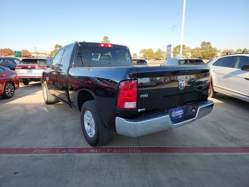 Used 2024 RAM 1500 Classic SLT image 5