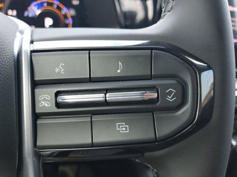 New 2026 Chevrolet Colorado LT image 21