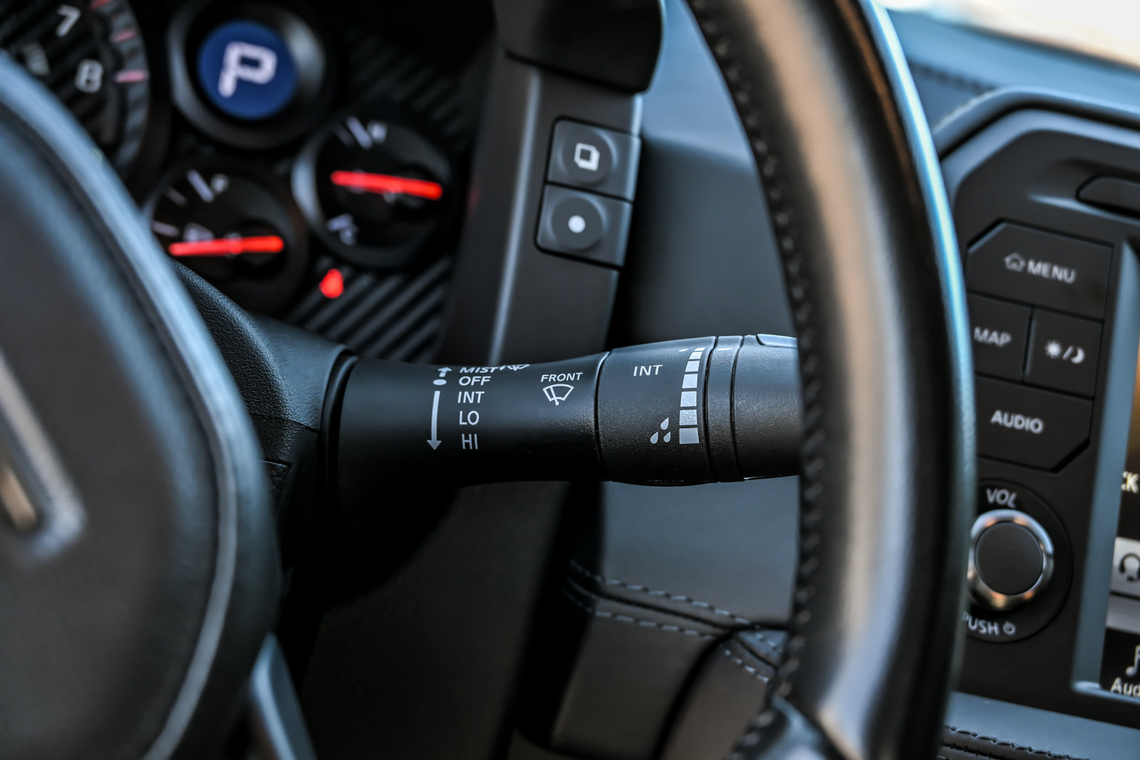Used 2024 Nissan GT-R Premium w/ Premium Interior Package AWD/4WD image 35