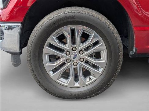 Used 2025 Ford F150 Lariat w/ Equipment Group 502A High AWD/4WD image 18
