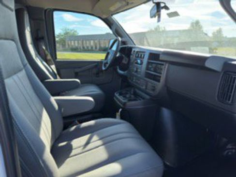 New 2025 Chevrolet Express 2500 w/ Driver Convenience Package image 22