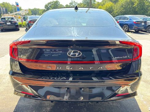 Used 2022 Hyundai Sonata Limited FWD image 6