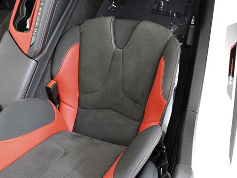 Used 2022 Chevrolet Corvette Stingray Premium Conv w/ Z51 Performance Package RWD image 28