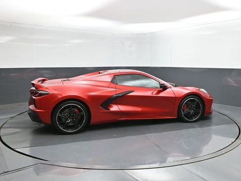 Used 2023 Chevrolet Corvette Stingray Preferred Conv w/ Z51 Performance Package RWD image 5