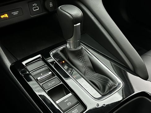 Used 2025 Acura Integra image 19