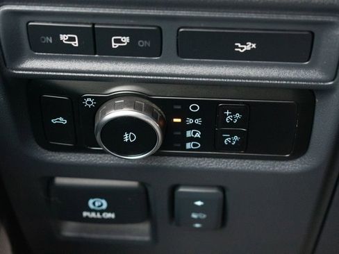 Used 2024 Ford F150 Lariat w/ Mobile Office Package image 17