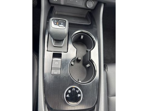 Certified 2023 Nissan Rogue SV w/ SV Premium B Package AWD/4WD image 22