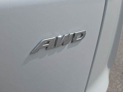 Used 2019 Honda CR-V LX image 30