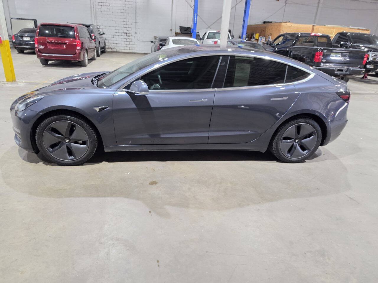 Used 2018 Tesla Model 3 Long Range AWD/4WD image 4