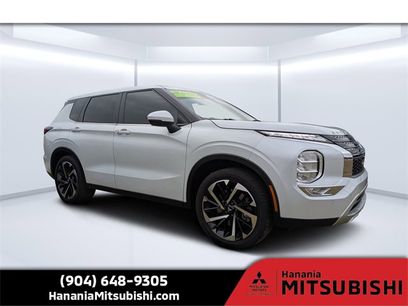 Used 2023 Mitsubishi Outlander SE