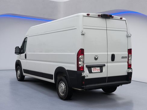 Used 2025 RAM ProMaster 3500 w/ Convenience Group FWD image 3