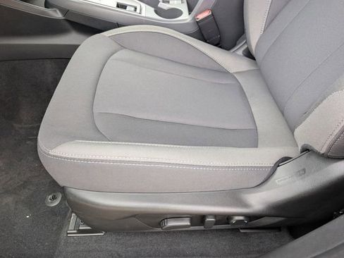 Used 2025 Subaru Crosstrek 2.0i Premium AWD/4WD image 15