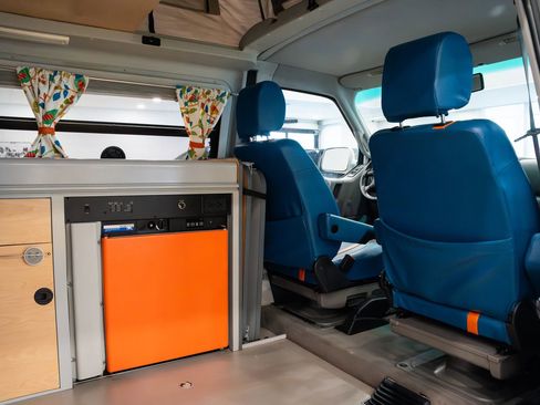 Used 2002 Volkswagen Eurovan GLS image 19