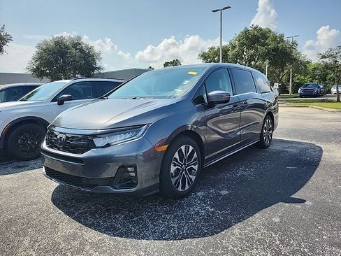Used 2026 Honda Odyssey Elite image 8