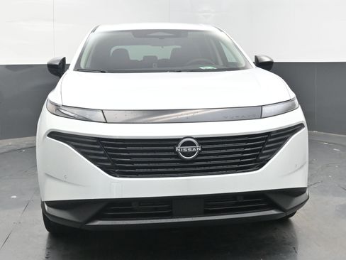 New 2025 Nissan Murano SV image 2