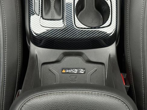 Used 2022 Chevrolet Colorado ZR2 image 17