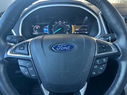 Used 2016 Ford Edge SEL w/ Equipment Group 201A AWD/4WD image 22