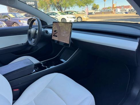 Used 2019 Tesla Model 3 Long Range AWD/4WD image 32