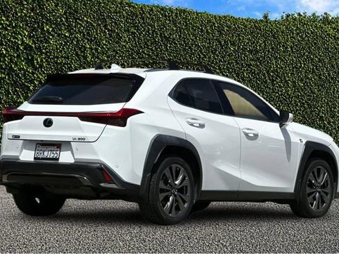 Used 2020 Lexus UX 200 F Sport w/ F Sport Premium Package FWD image 4