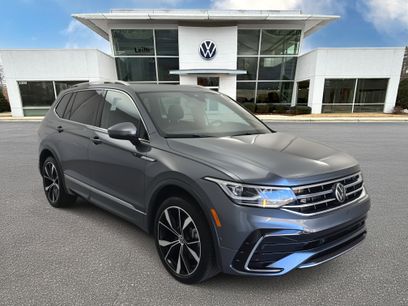 Certified 2024 Volkswagen Tiguan SEL R-Line