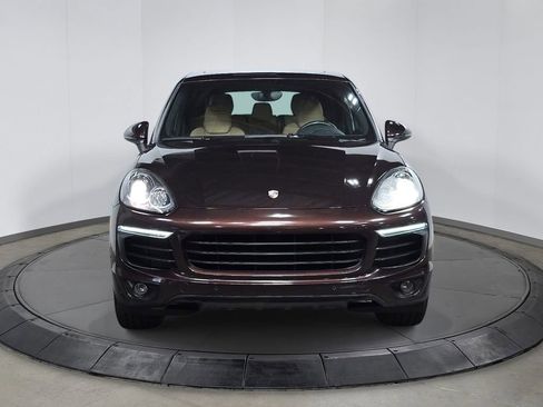 Used 2016 Porsche Cayenne image 10