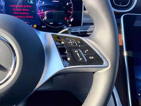 Used 2025 Mercedes-Benz C 300 4MATIC Sedan image 21