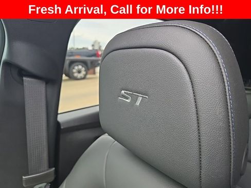 Used 2025 Buick Envista Sport Touring w/ Convenience I Package FWD image 9