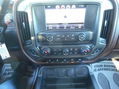 Used 2017 Chevrolet Silverado 1500 High Country image 16