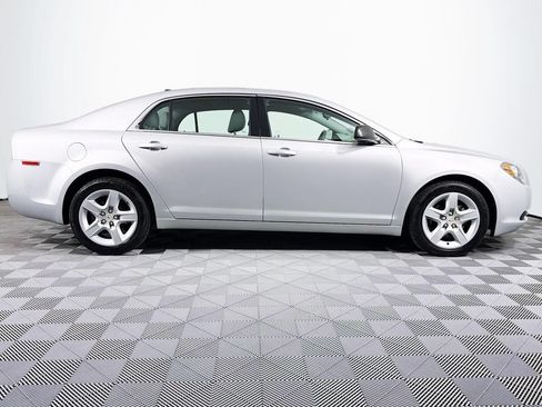 Used 2012 Chevrolet Malibu LS FWD image 27