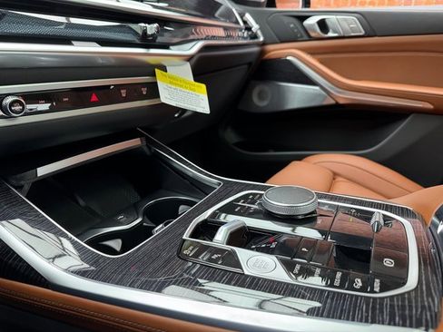 New 2026 BMW X7 xDrive40i image 19