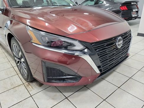 Used 2024 Nissan Altima 2.5 SV image 33