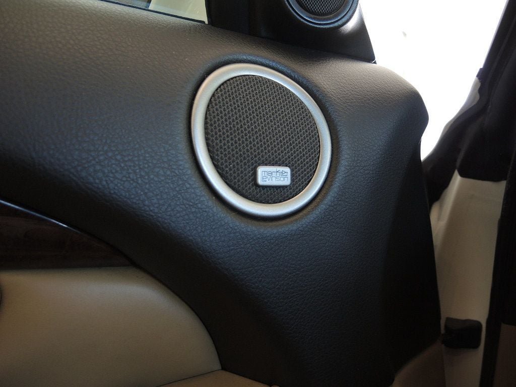 Used 2005 Lexus SC 430 Convertible w/ Preferred Accessory Pkg RWD image 20
