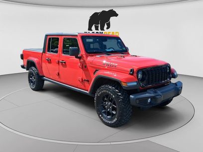 Used 2024 Jeep Gladiator Sport