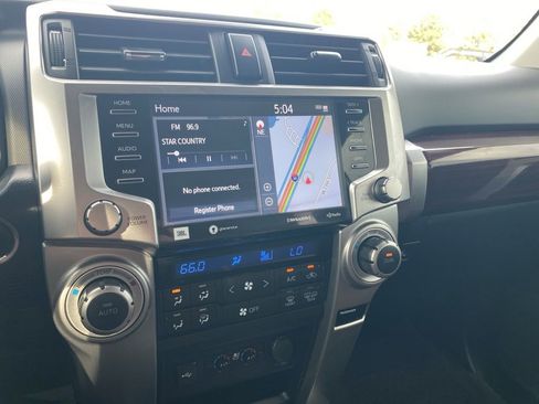 Used 2020 Toyota 4Runner Limited image 20