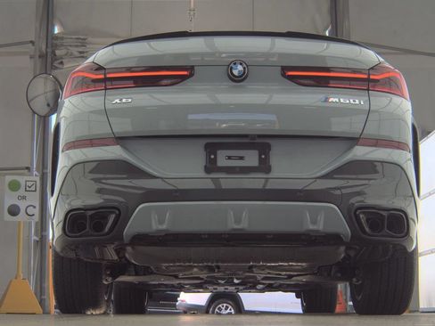 Used 2027 BMW X6 M60i AWD/4WD image 4